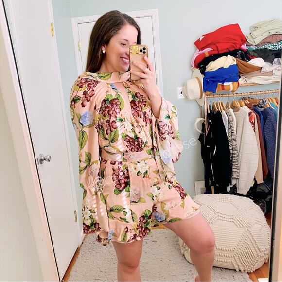 NICHOLAS Peach Pink Floral Print Silk Flare Sleeve Romper Long Sleeve 6 Small - Picture 1 of 16